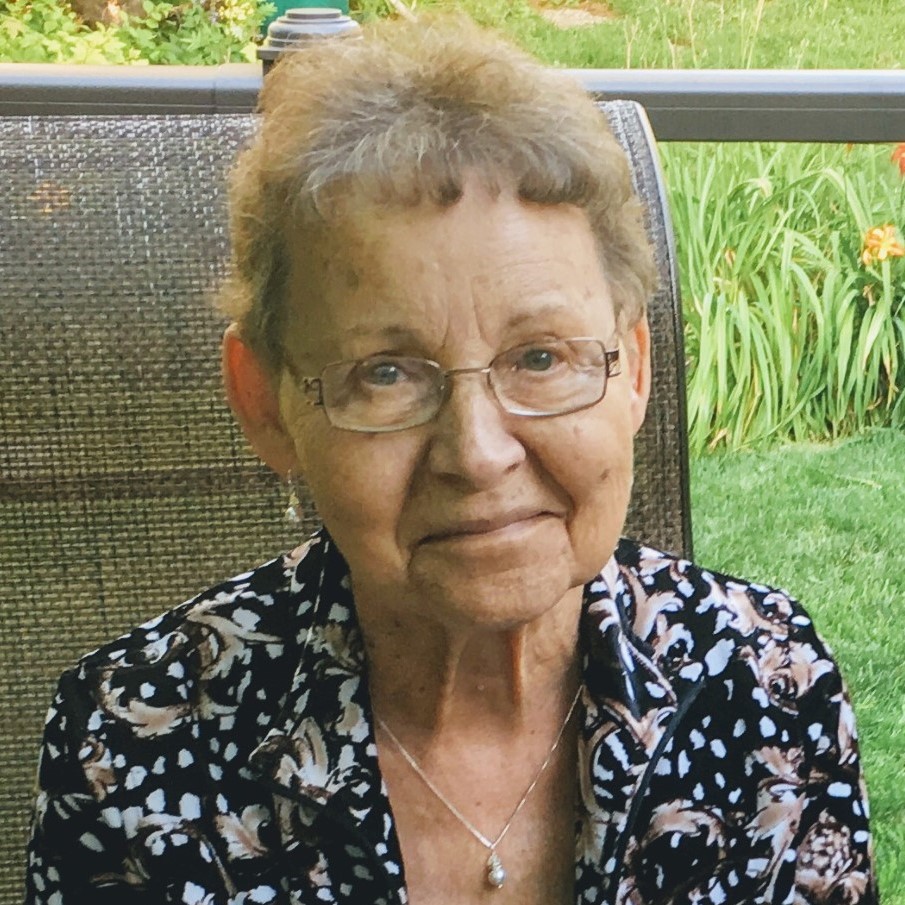 Monique Rivard (Verrier)